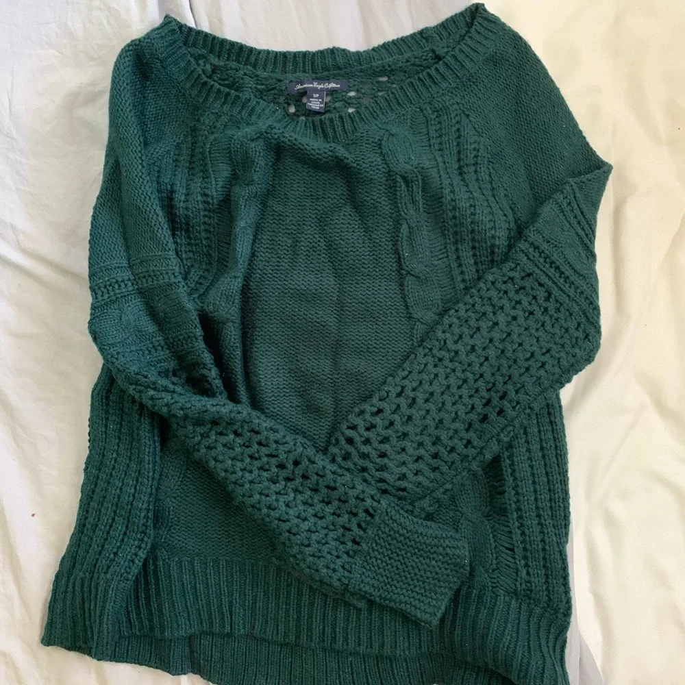 American Eagle Outfitters Green Cable Knit Sweater - Picture 3 of 3